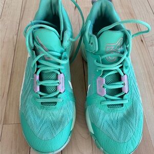Nike Giannis Immortality Men’s basketball shoe- Mint Color